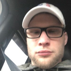 Meet your Posher, Andrew